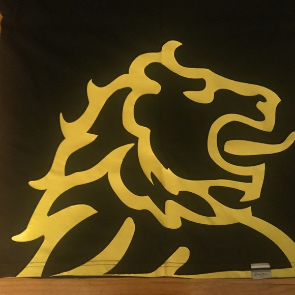 Sean John Shirt - Picture 2 of 3